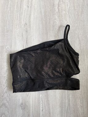 Beyond Yoga Wanderlust Black One-Shoulder Crop Top